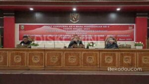 Bupati Sanggau Sampaikan LKPJ Tahun 2022 di DPRD